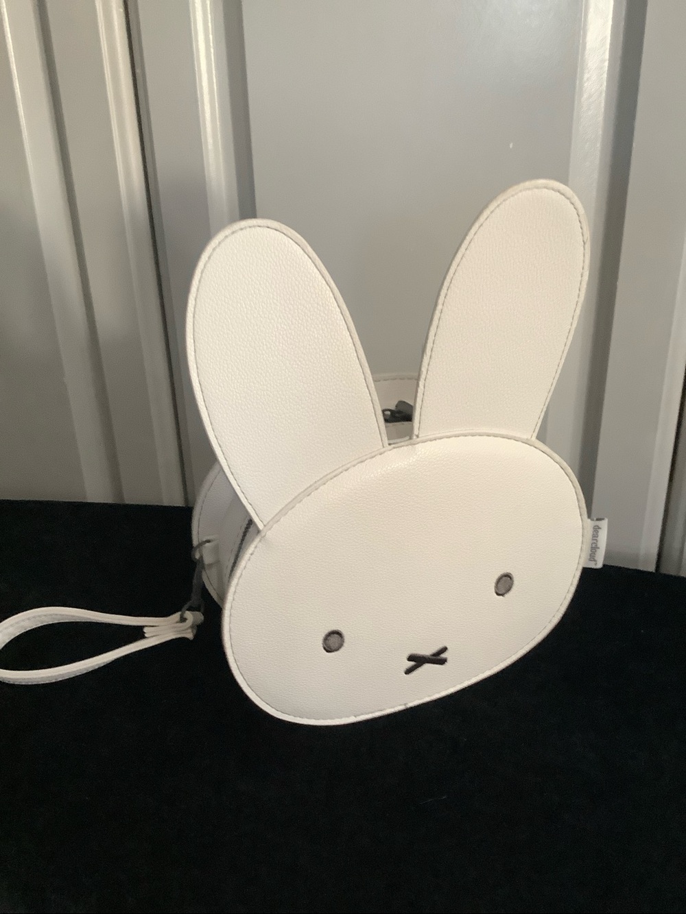 Miffy White Bunny Crossbody Bag - Kids Accessories Excellent Condition - Picture 9 of 11
